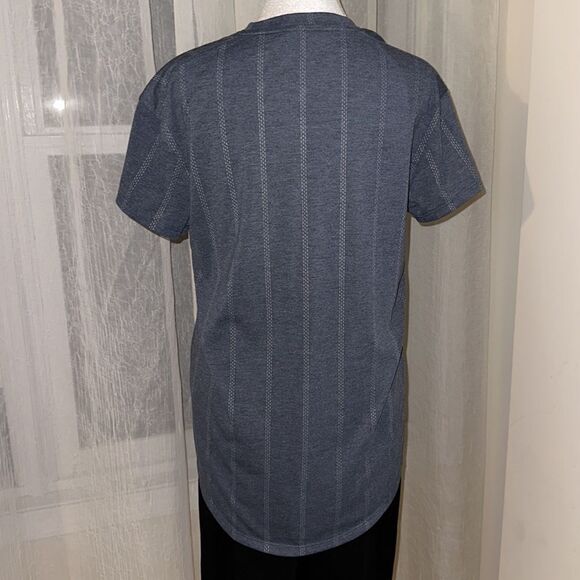 Nike M Indigo Blue White Triple Interrupted Vertical Stripe Short Sleeve Tee - Picture 2 of 9
